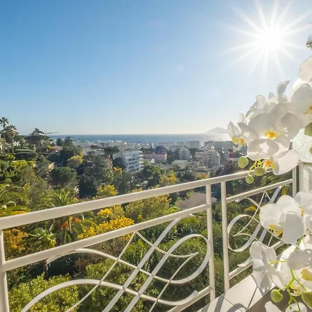 Serrendy Terrace Sea View Upscale Swimming Pool *